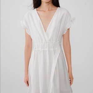 Zara White Dress with ruffled sleeves 💕